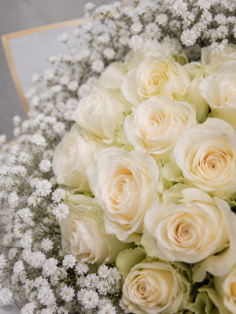 Ivory Gold Grandeur