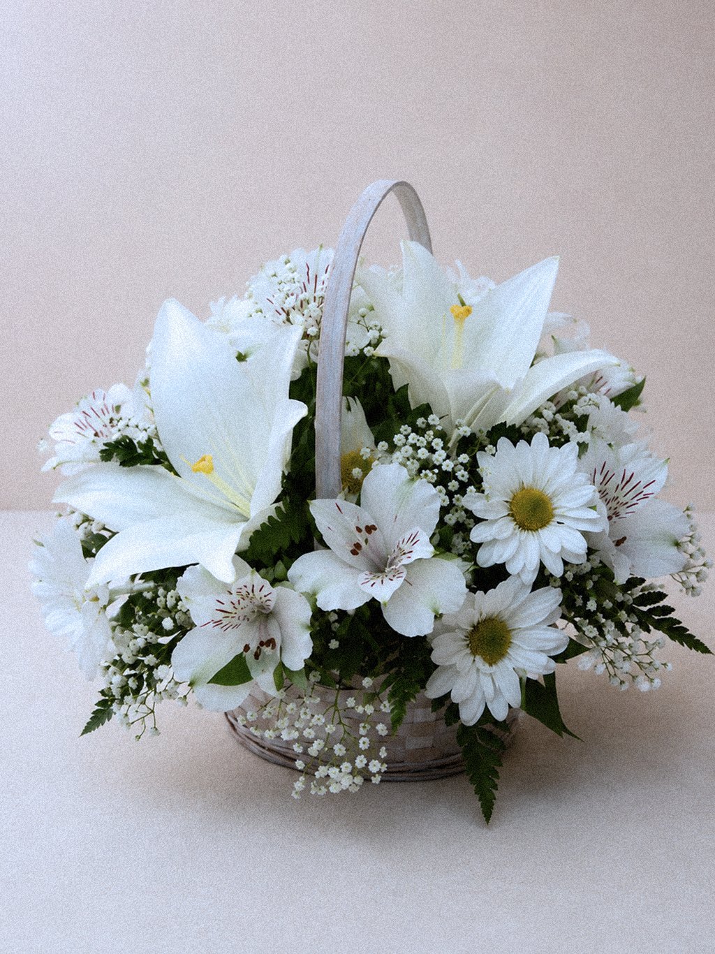 Ivory Lily Basket - Image 1