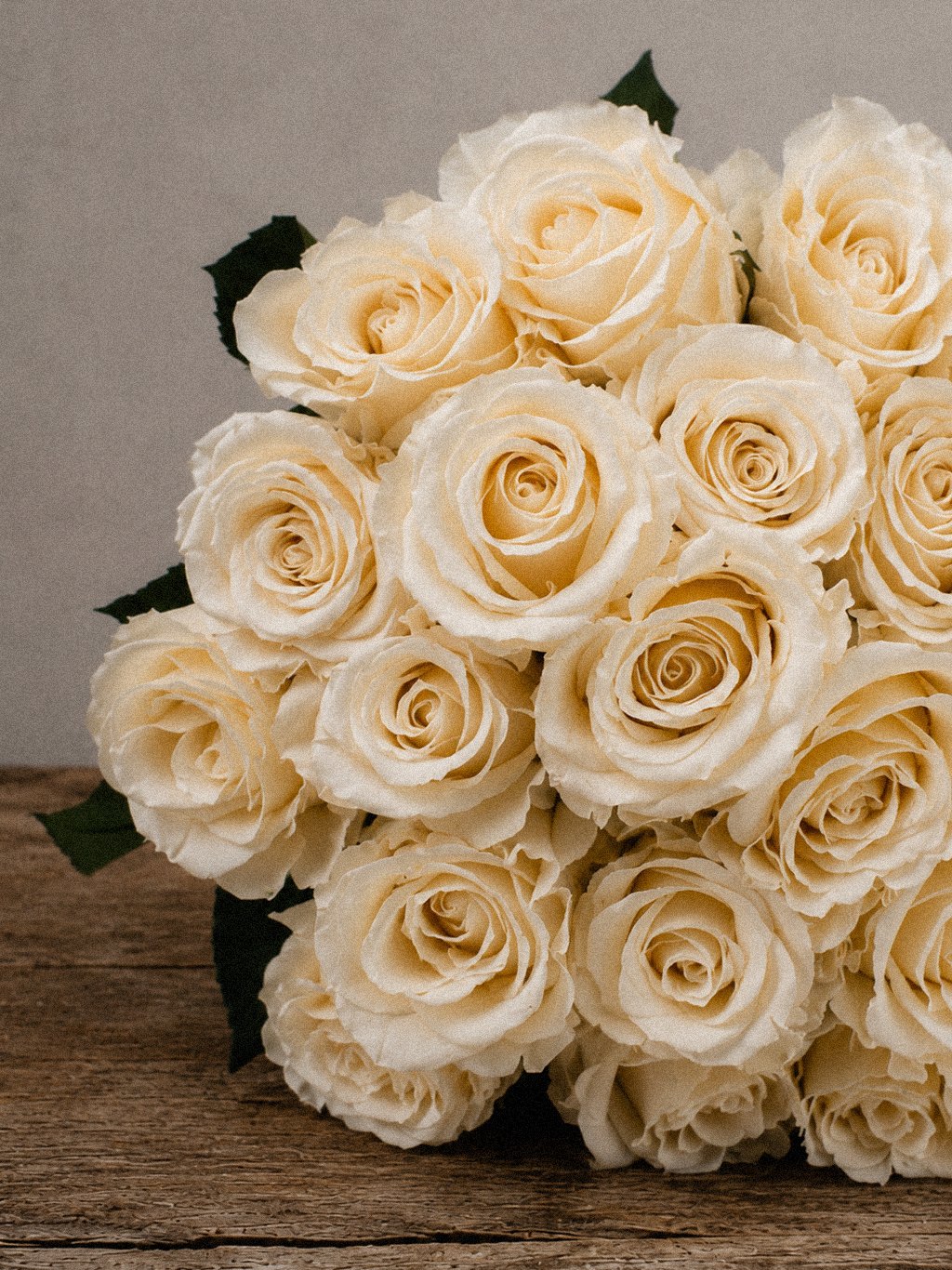 Ivory Foliage Bunch - Image 3